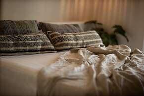 Seesoo Paros Beachfront Resort