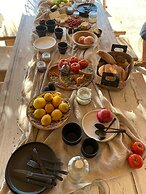 Seesoo Paros Beachfront Resort