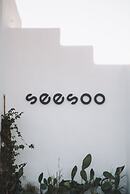 Seesoo Paros Beachfront Resort