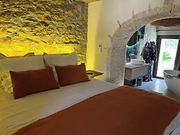 Bastide Sainte Trinide