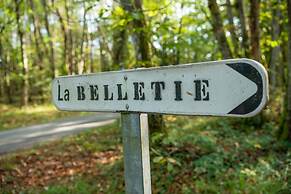 Tranquil Escape in Cendrieux