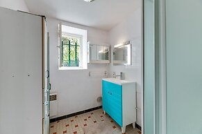 Tranquil Escape in Cendrieux