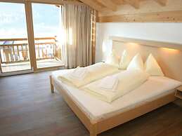 Luxurious Chalet in Wald im Pinzgau With Sauna