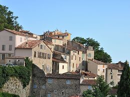 Villa in Fayence With Provencal Charm