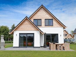 Beautiful Villa Within National Park