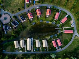 Chalets With a Bathroom, Near a Pond