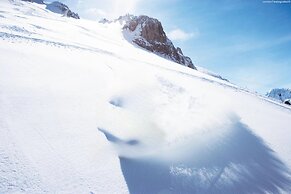 Scenic Apartment in Neukirchen am Großvenediger near Ski Area