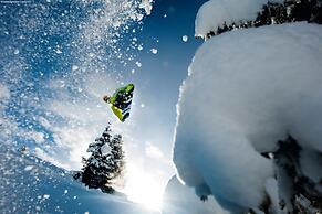 Scenic Apartment in Neukirchen am Großvenediger near Ski Area