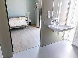 Modern Holiday Home 700 m From the Beach