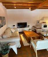 Spacious Villa near Lake in Goldegg