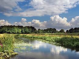 Modern Chalet With a Dishwasher Near Almelo