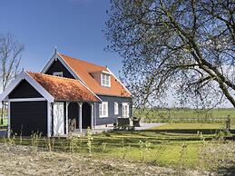 Holiday Home in Wissenkerke With Garden