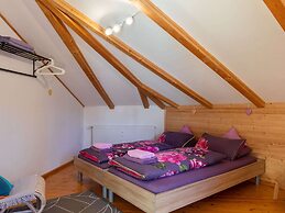 Apartment in Sankt Stefan Near Lake Pressegger