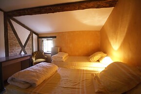 Holiday Home in Thurageau With Private Pool