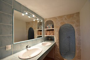 Villa in Saint-paul With Private Pool