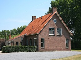 Authentic Farmhouse in Zeeland Flanders