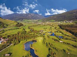 Comfortable Apartment in Lungau Valley with Hot Tub