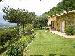 Sunny Holiday Home in Provence With Pool
