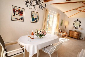 Sunny Holiday Home in Provence With Pool