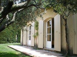 Sunny Holiday Home in Provence With Pool