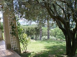 Sunny Holiday Home in Provence With Pool