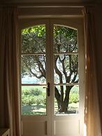 Sunny Holiday Home in Provence With Pool