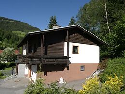 Cozy Apartment near Ski Area in Bad Kleinkirchheim