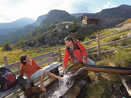 Cozy Apartment near Ski Area in Bad Kleinkirchheim