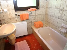 Cozy Apartment near Ski Area in Bad Kleinkirchheim