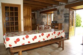 Peaceful Mountain Retreat