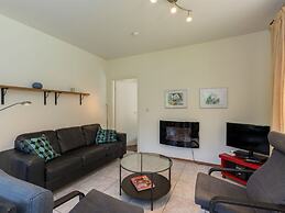 Holiday Home in Vrouwenpolder With Garden