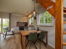 Holiday Home in Vrouwenpolder With Garden
