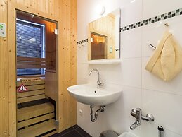 Classic Apartment near Ski Area in Leogang