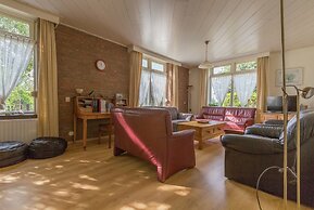 Cosy Vacation Home With a Garden