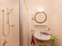 Apartment in Kaprun/salzburgerland Near ski Area