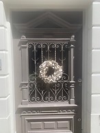 Quietly Located Mansion Near the Centre of The Hague