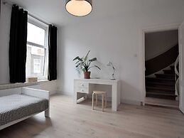 Quietly Located Mansion Near the Centre of The Hague