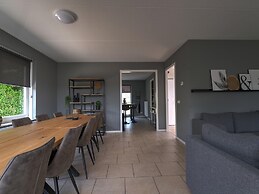 Villa in Zeewolde Near Horsterwold Forest