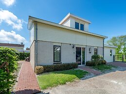 Spacious Detached Holiday Home