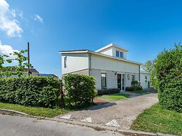 Spacious Detached Holiday Home