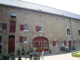 Modern Comfort in a Central Spot