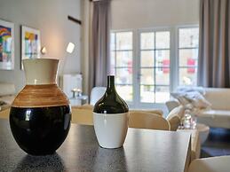 Modern Comfort in a Central Spot