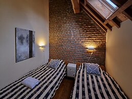 Modern Comfort in a Central Spot