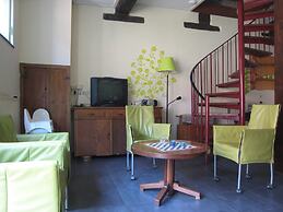 Modern Comfort in a Central Spot