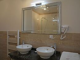 Villa in Montauroux With Pool & Near Forest