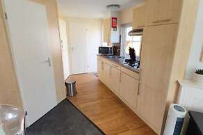 Charming Chalet in Goedereede With Open Area