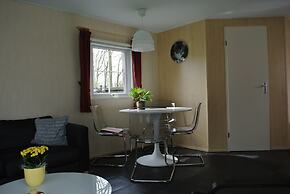 Charming Chalet in Goedereede With Open Area