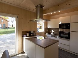 Chalet With Indoor hot tub