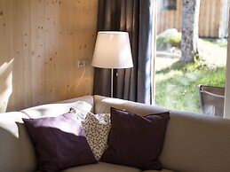 Chalet With Indoor hot tub