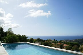 Sunset Villa With Bay View